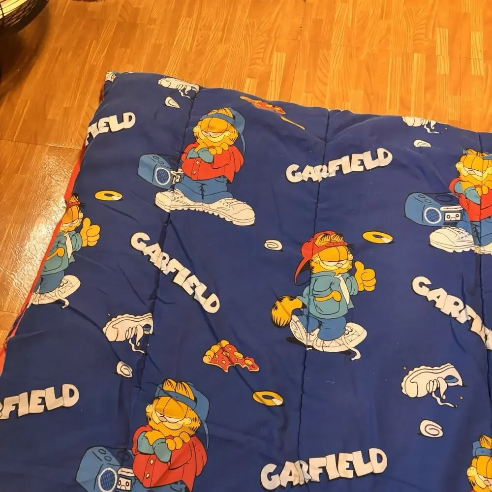 Vintage 1978 GARFIELD and ODIE Twin Bed COMFORTER 86”x68” Blanket Throw Comics